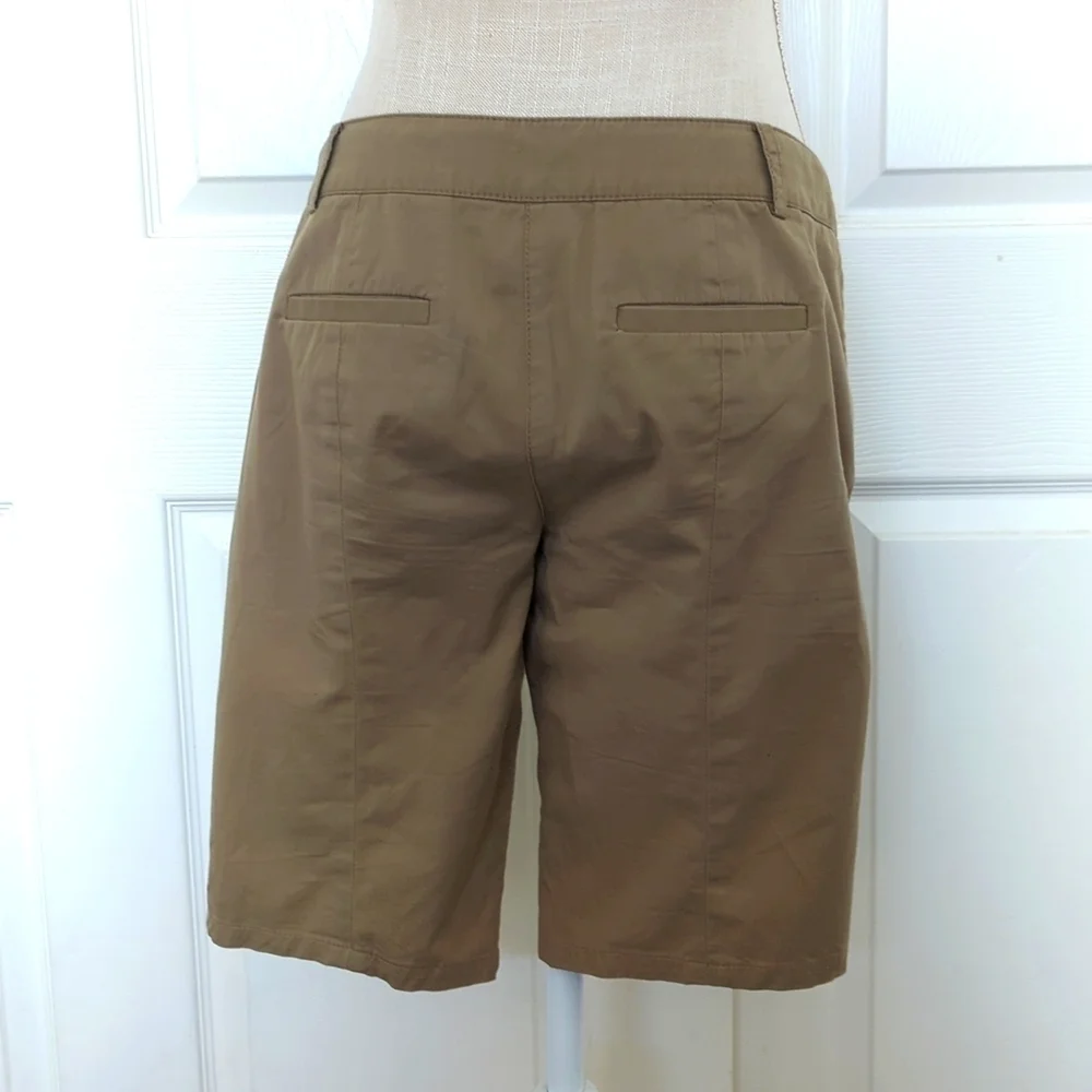 Tory Burch Tan Bermuda Shorts Classic Style